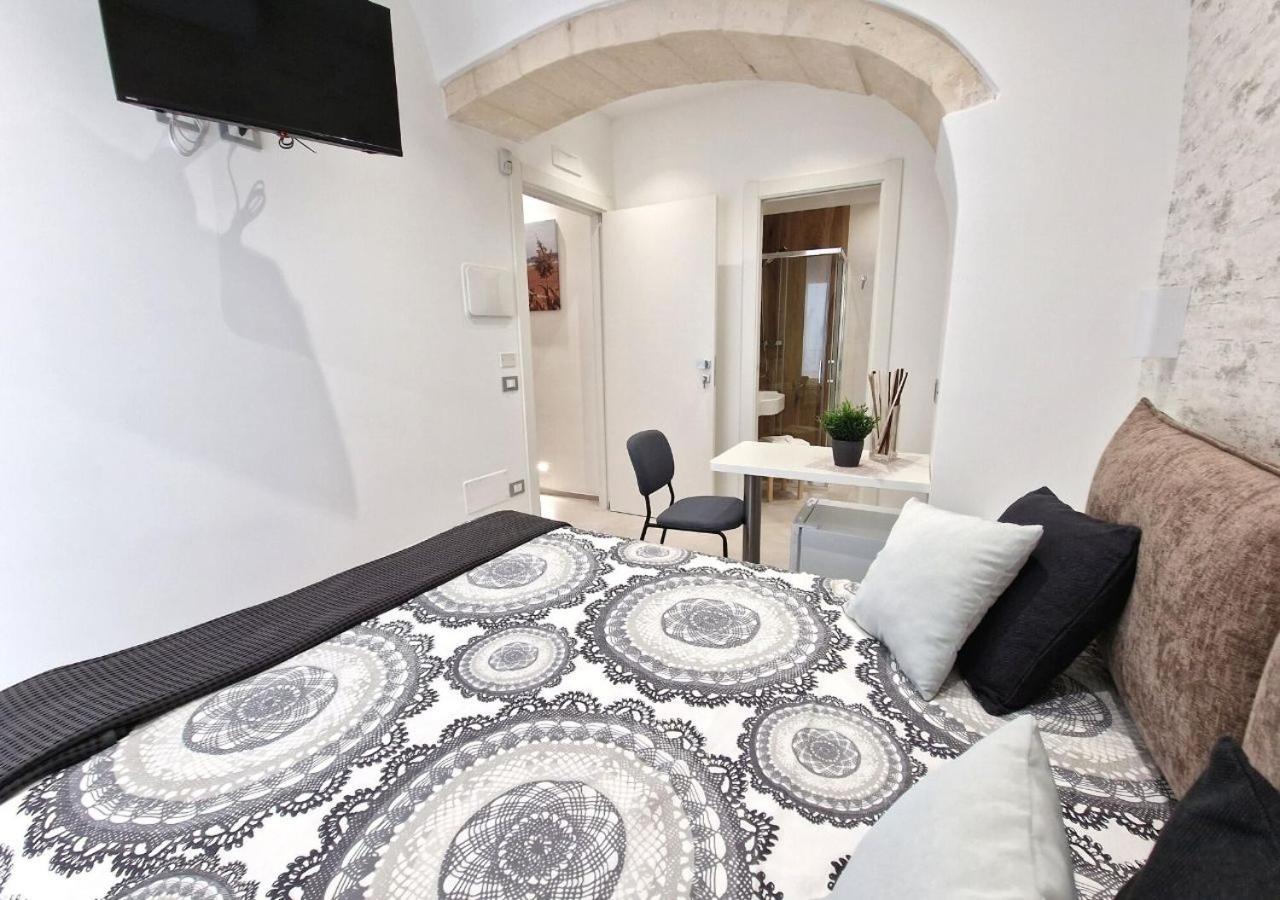 B&B Tra Le Vie Del Borgo เวียสเต ภายนอก รูปภาพ