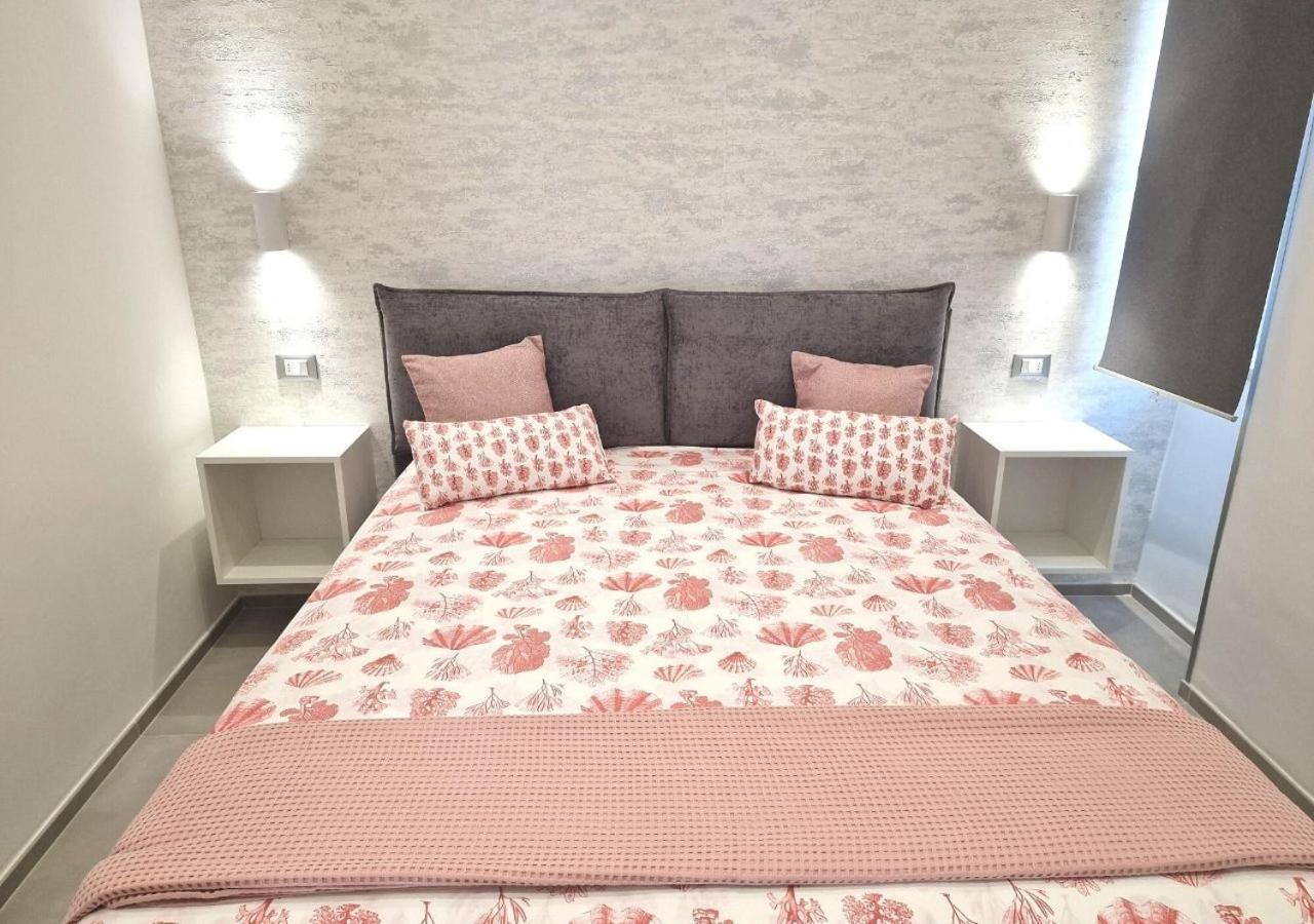 B&B Tra Le Vie Del Borgo เวียสเต ภายนอก รูปภาพ