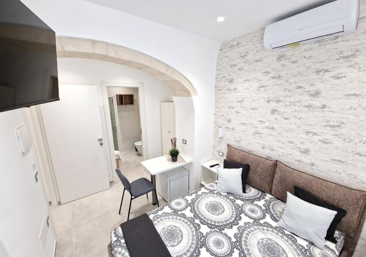 B&B Tra Le Vie Del Borgo เวียสเต ภายนอก รูปภาพ