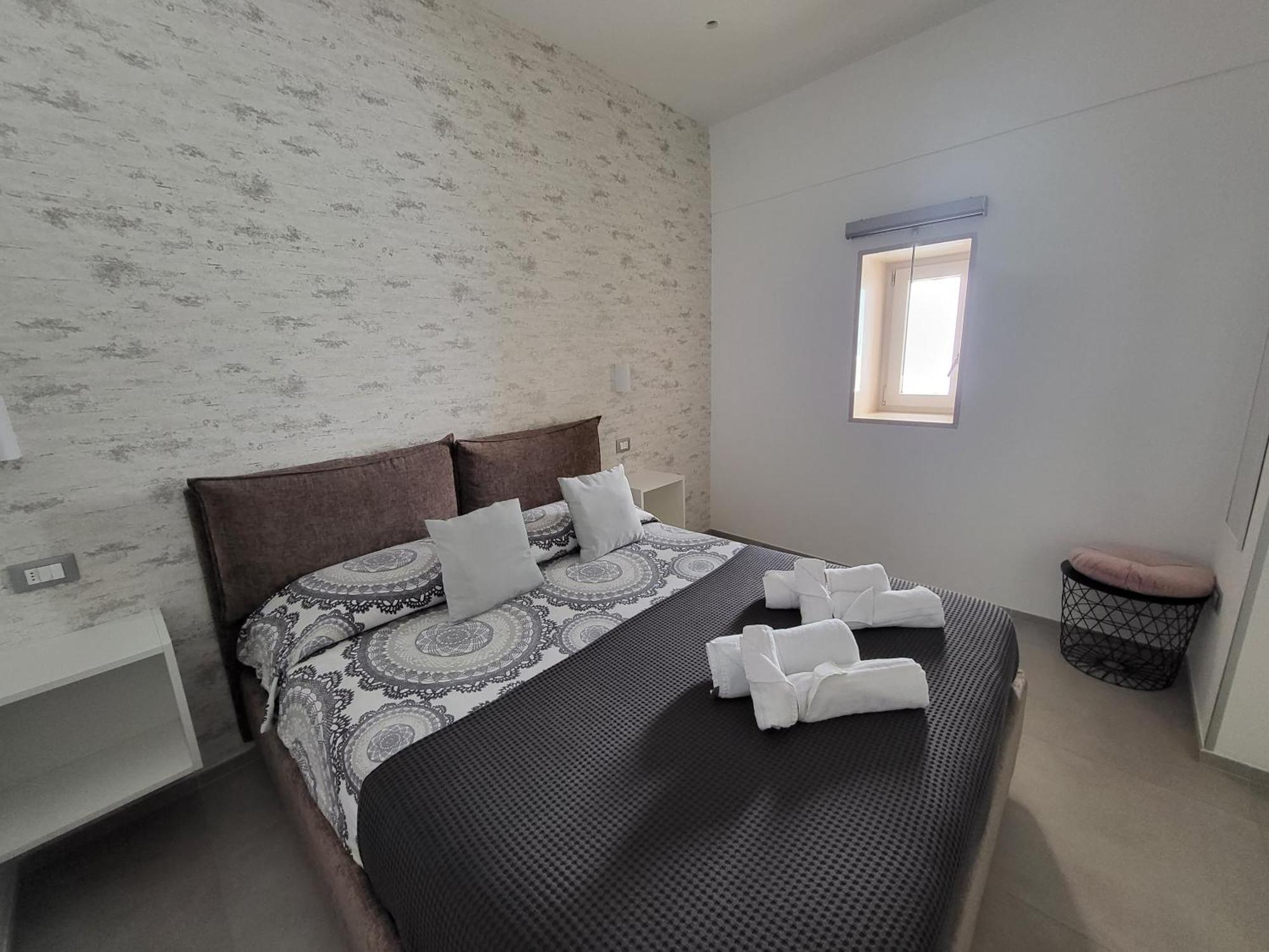 B&B Tra Le Vie Del Borgo เวียสเต ภายนอก รูปภาพ