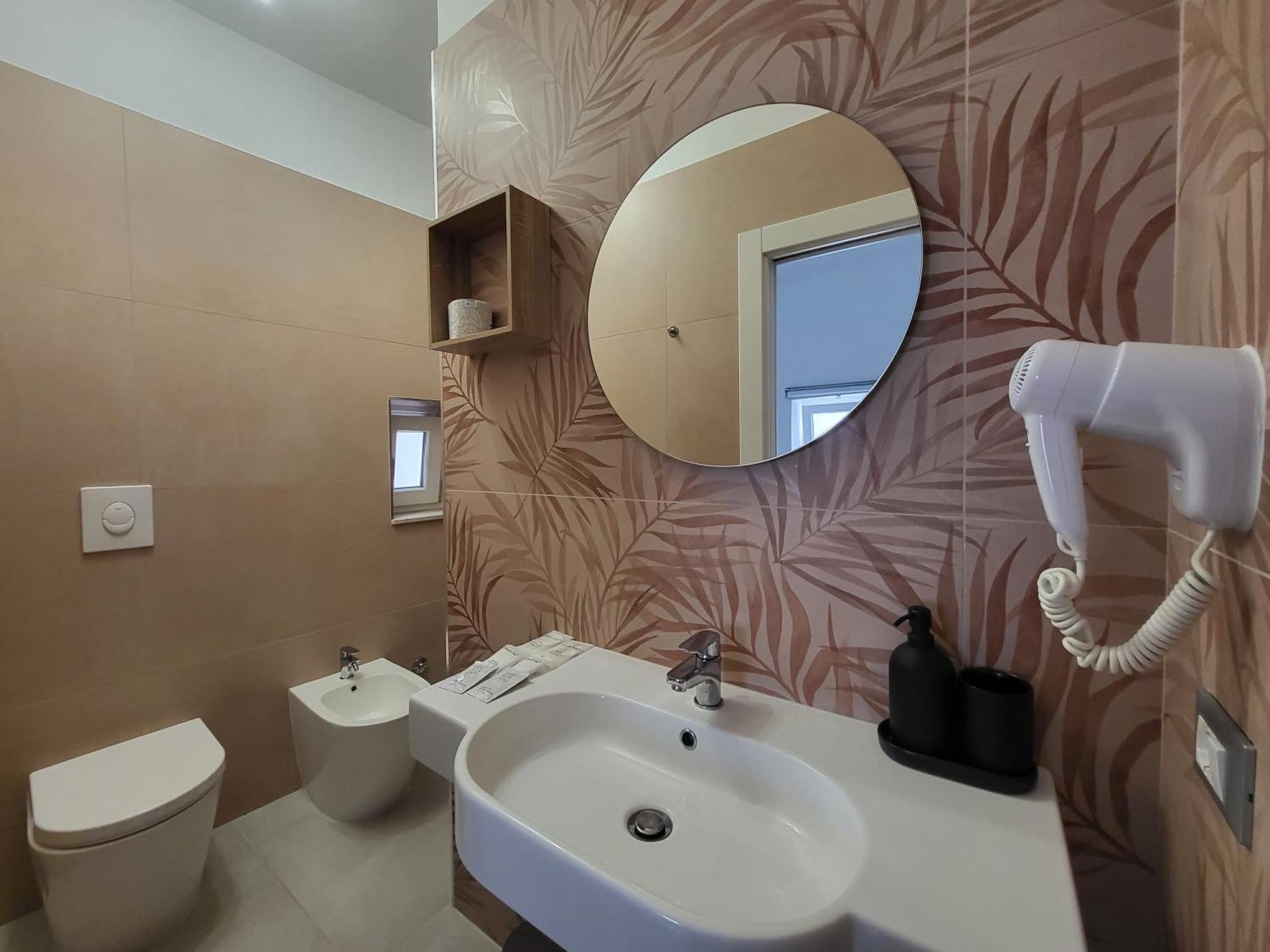 B&B Tra Le Vie Del Borgo เวียสเต ห้อง รูปภาพ